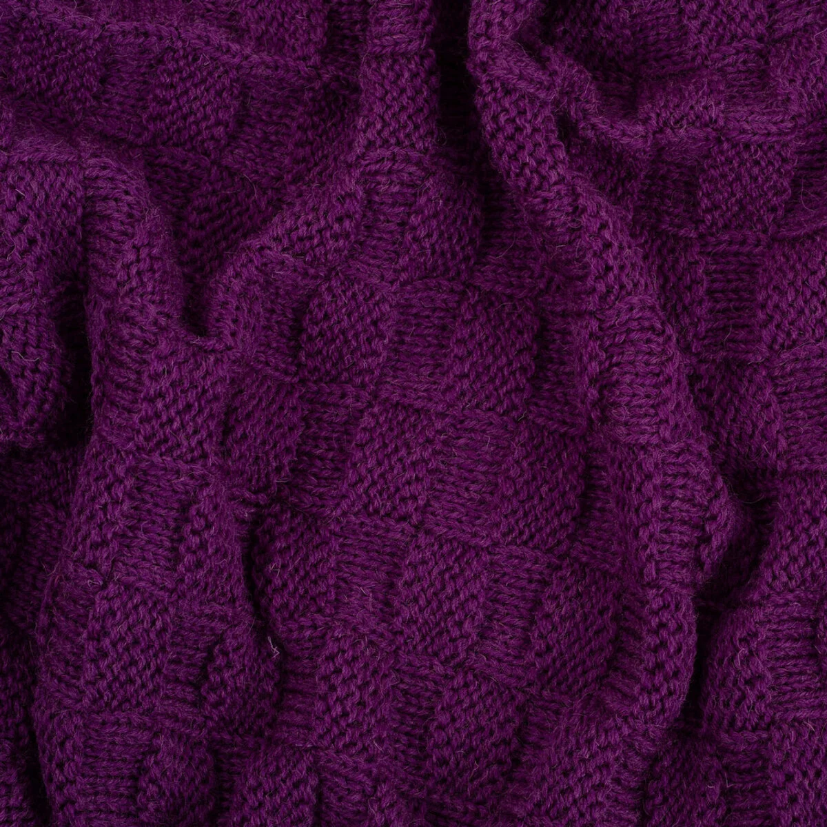 Irish Fisherman Aran Wool Throw Blanket – Basket Stitch Celtic Decor - Image 10 | Caelmoon