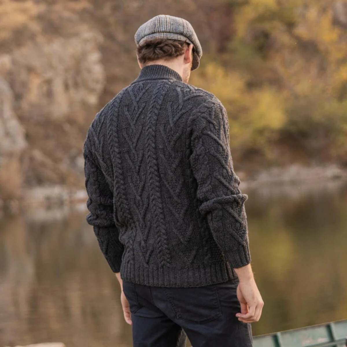 Merino Wool Aran Knit Men's Zip Sweater - Image 3 | Caelmoon